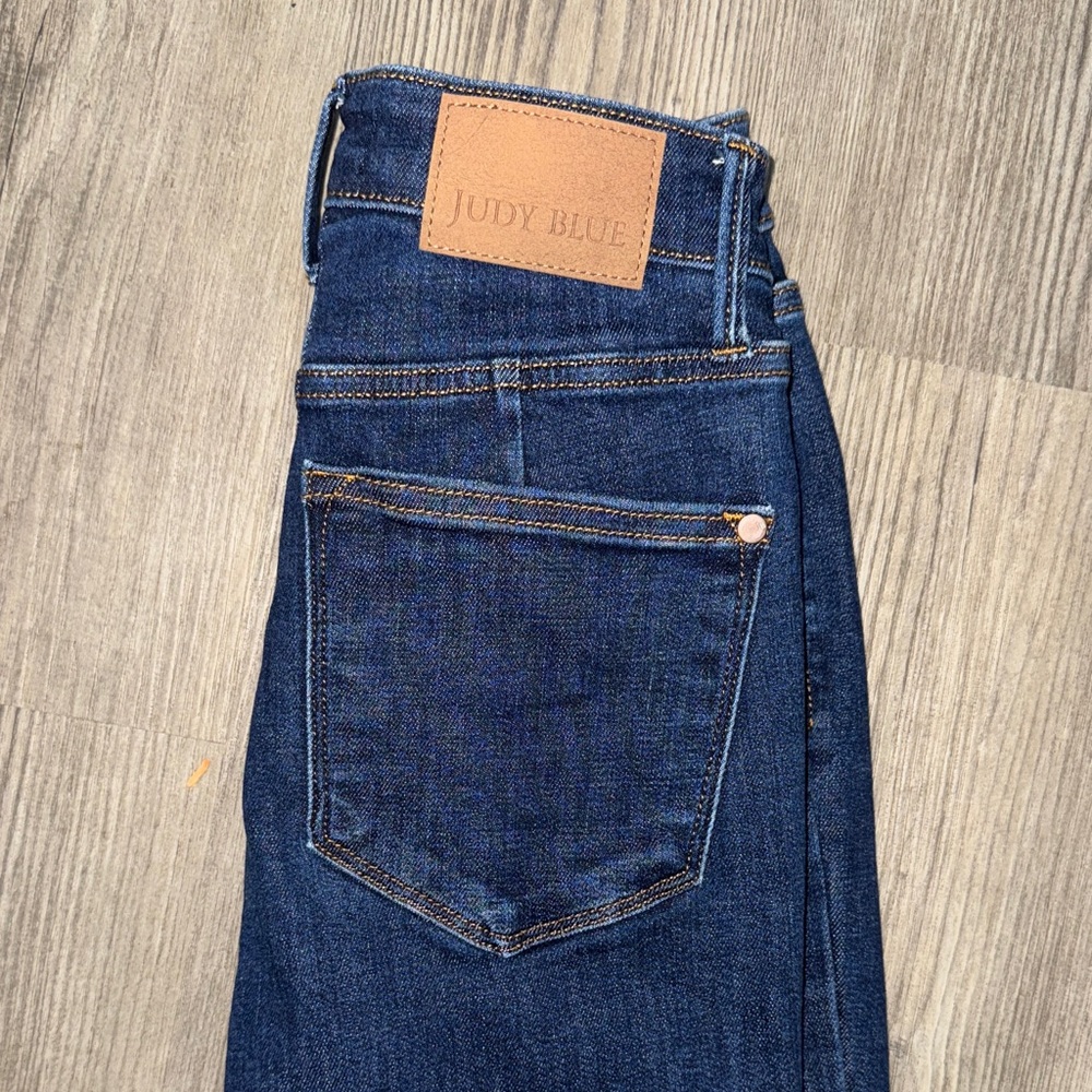 Judy Blue Deep Indigo Straight Leg Jeans - Picture 5 of 8